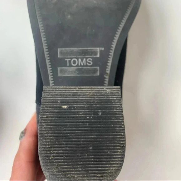 Toms Lacy Ankle Bootie Black and Grey Tassle Zipper Size 6.5 - Picture 11 of 13